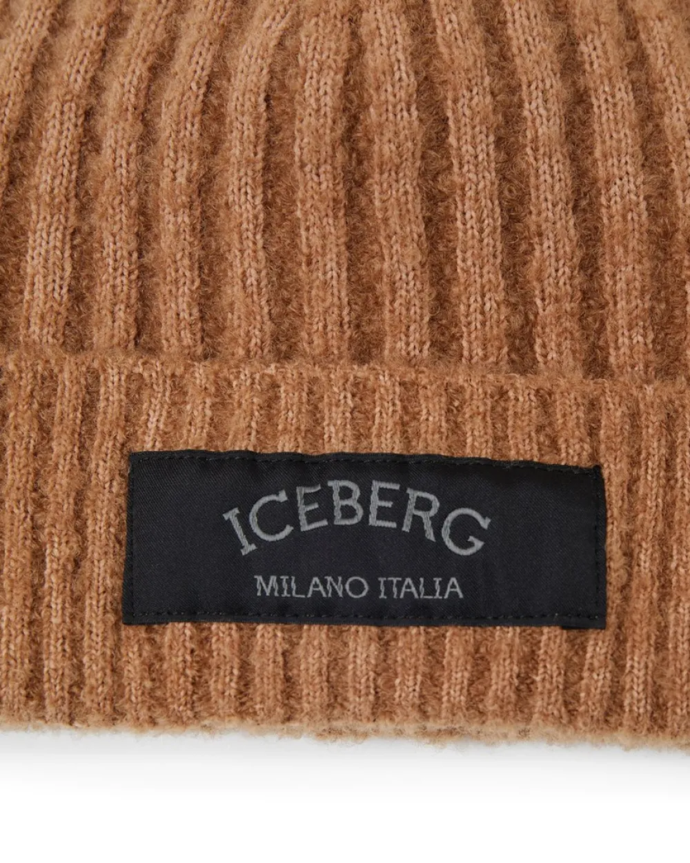 Women Iceberg Beanie With Logo