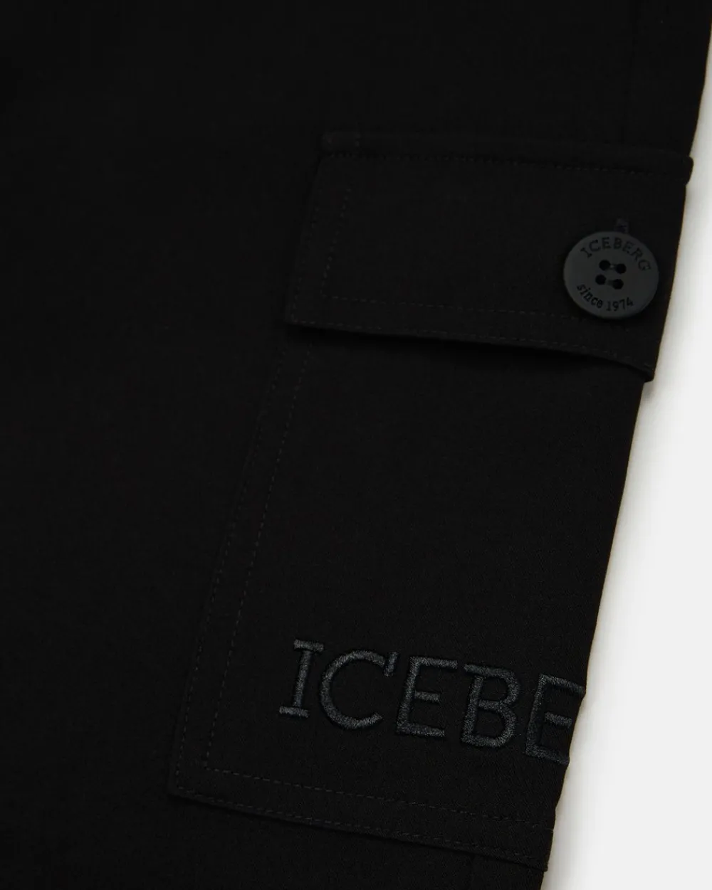 Kids Iceberg Black Jogger-style Trousers With Side Pocket And Logo