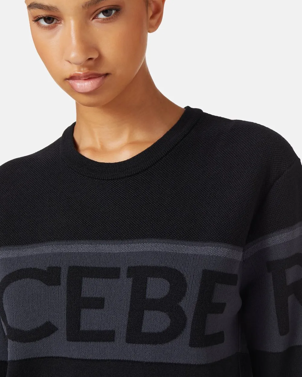 Women Iceberg Crew-neck Sweater In Merino Wool