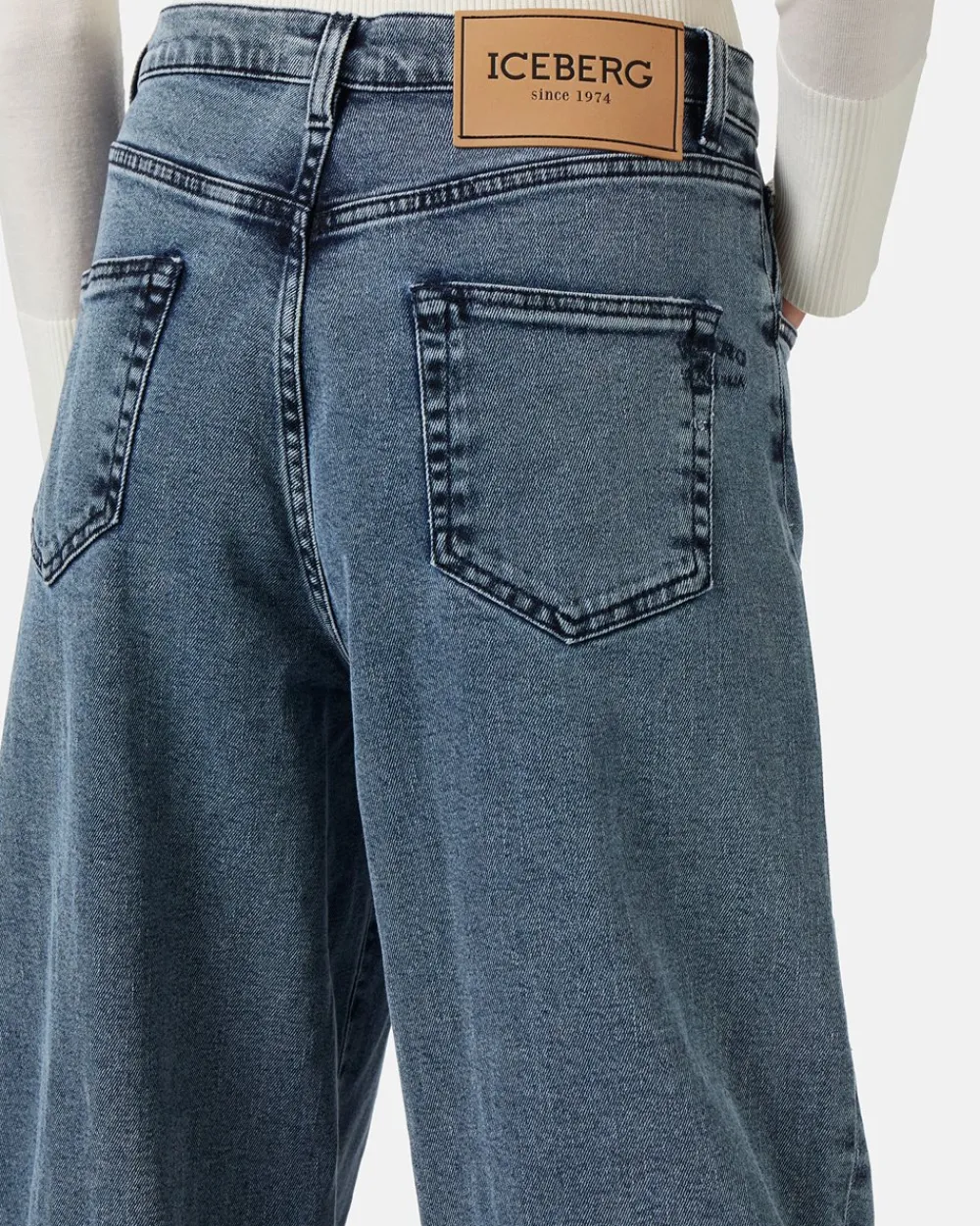 Women Iceberg 5 Pocket Big Flare Fit Trousers