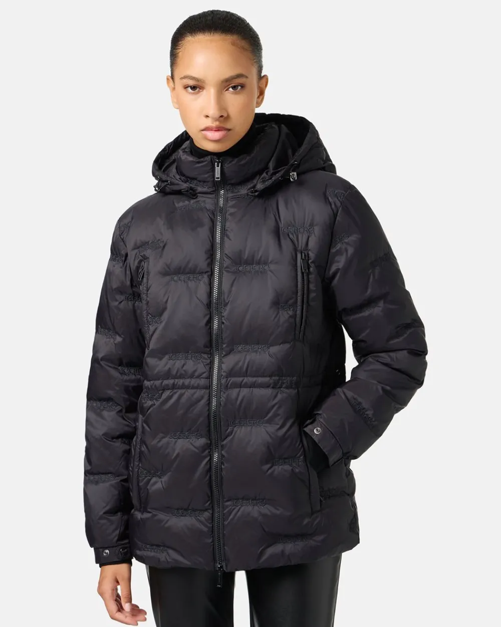 Women Iceberg Short Down Jacket With Hood